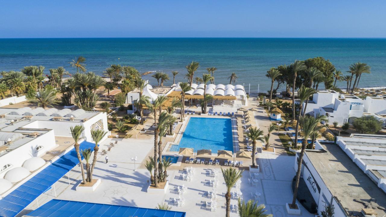 Hari Club Beach Resort Aghir Luaran gambar