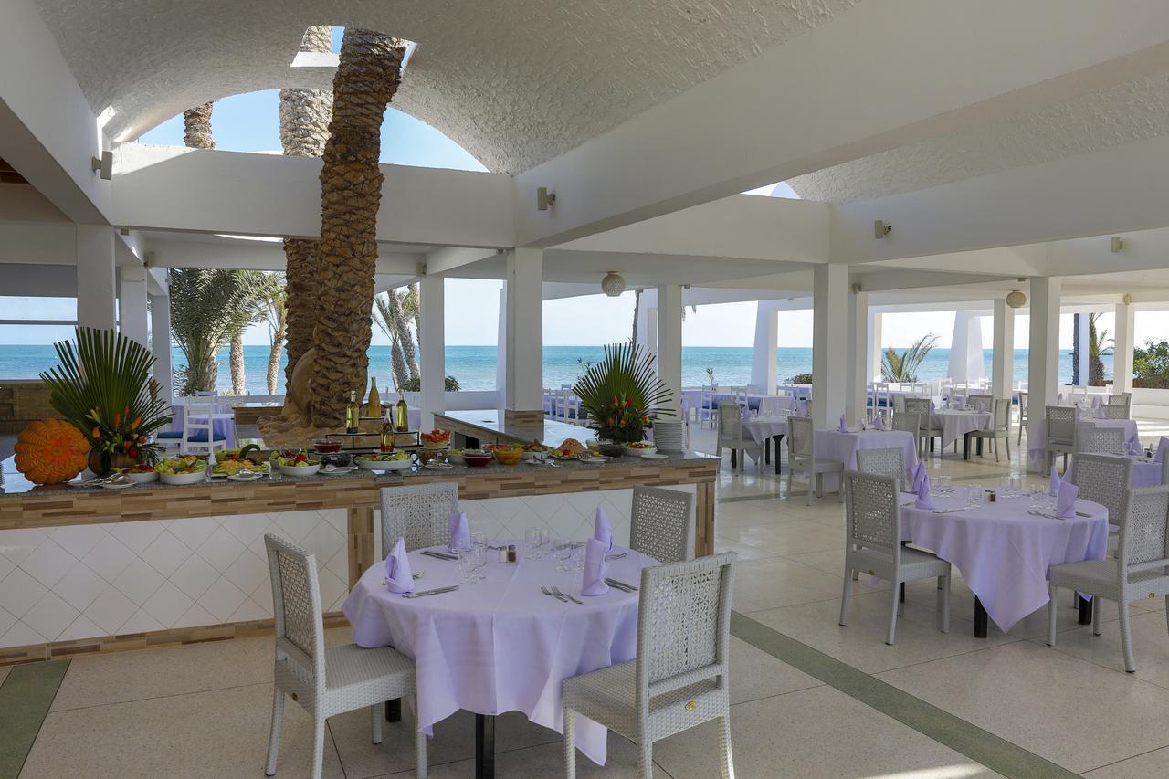 Hari Club Beach Resort Aghir Luaran gambar